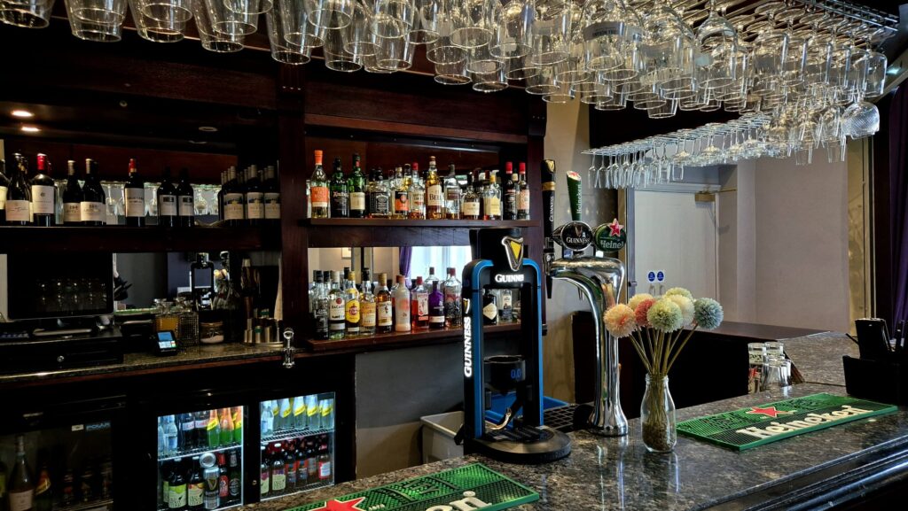Residents Bar